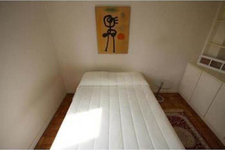 Room 26 of 62