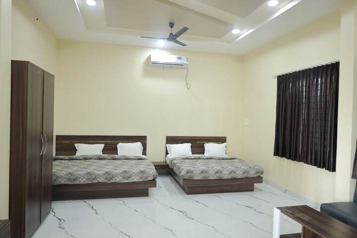 Room 14 of 59
