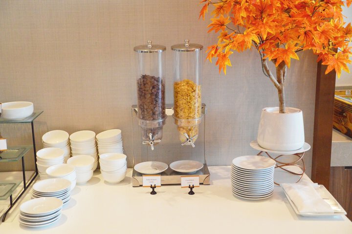 Dining 108 of 129