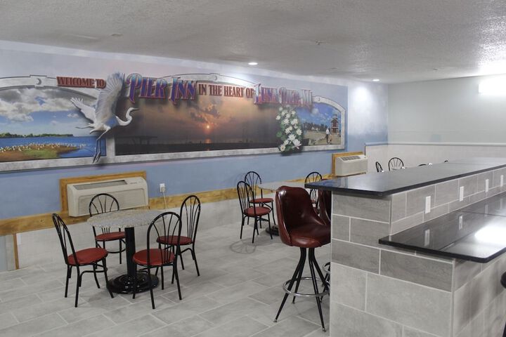 Breakfast/Coffee Service 9 of 12