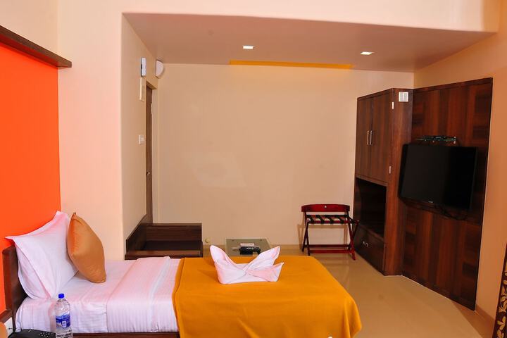 Room 19 of 23