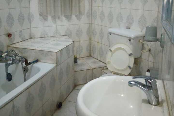 Room 17 of 26