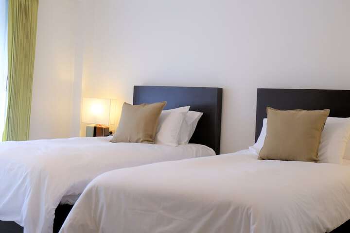 Room 16 of 30