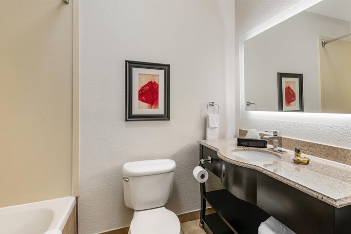 Room 41 of 59