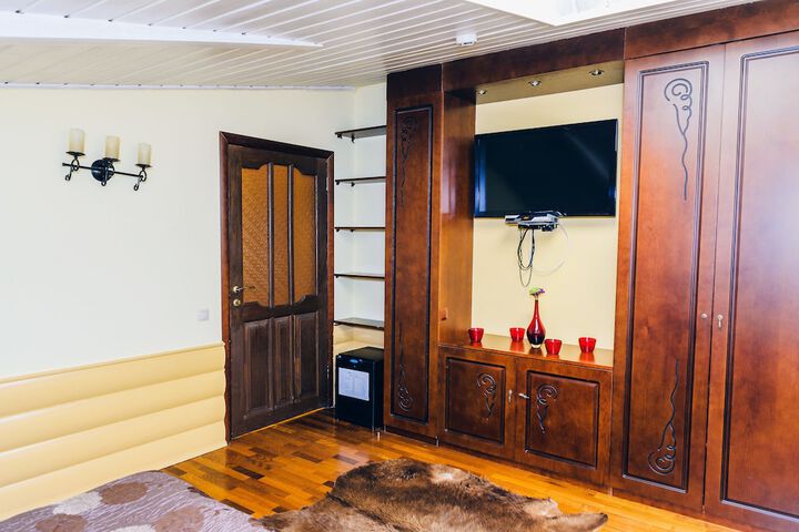 Room 19 of 45