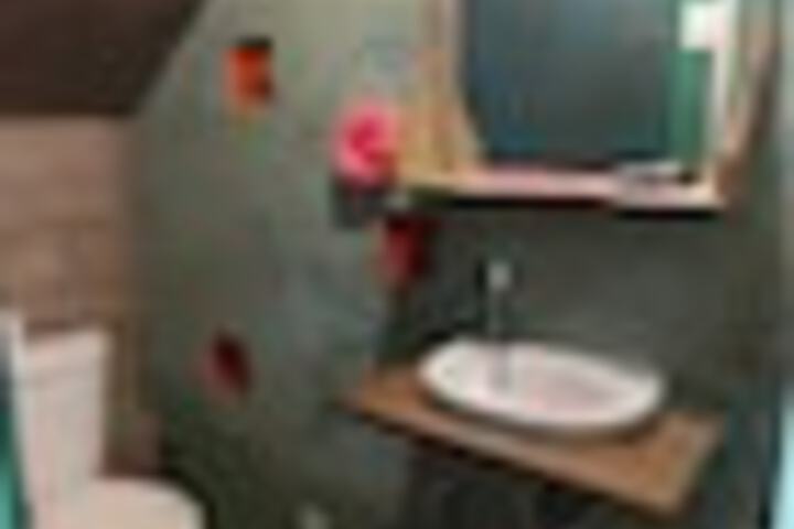 Room 62 of 114