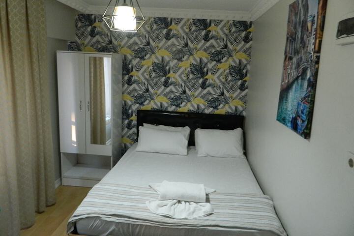 Room 25 of 75