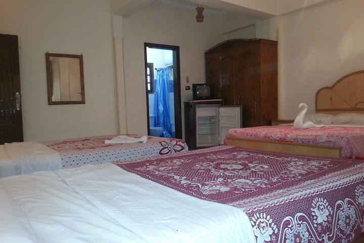 Room 6 of 85