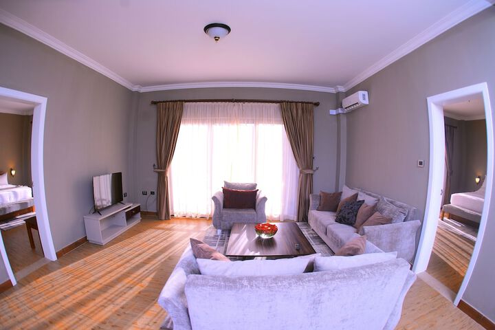 Room 5 of 53