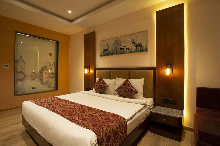 Room 29 of 196