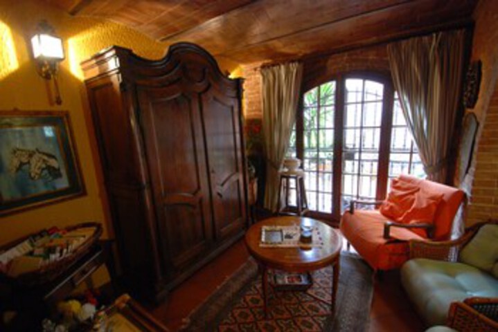 Room 14 of 21