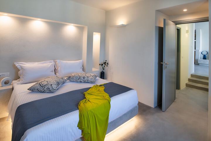 Room 4 of 75