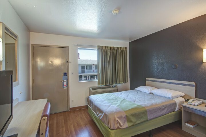 Double Bed (15 of 17)