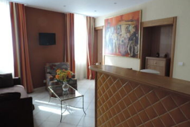 Room 31 of 38