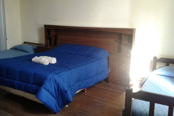 Room 9 of 30