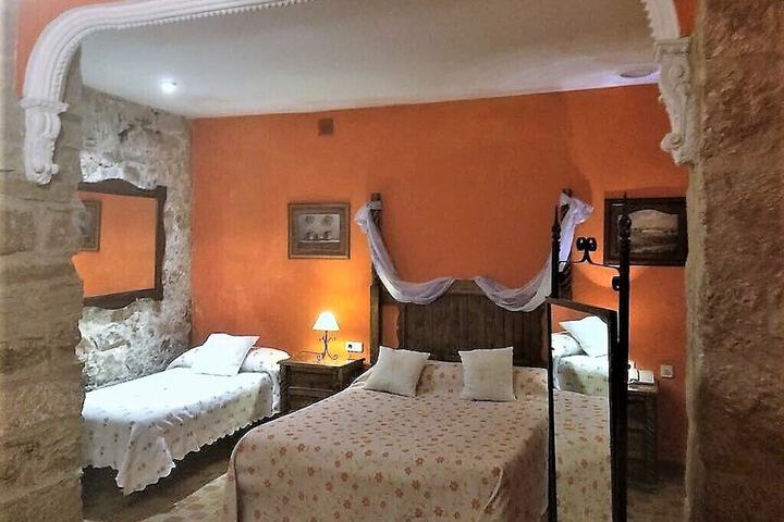 Room 25 of 61