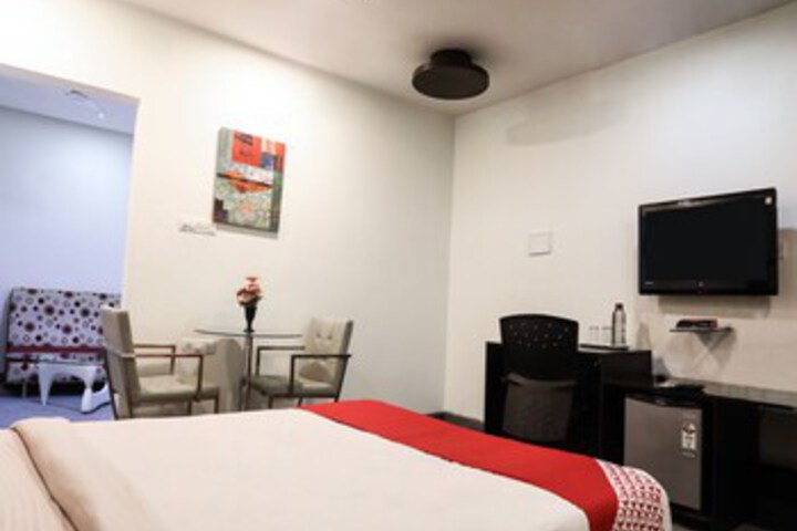 Room 26 of 27