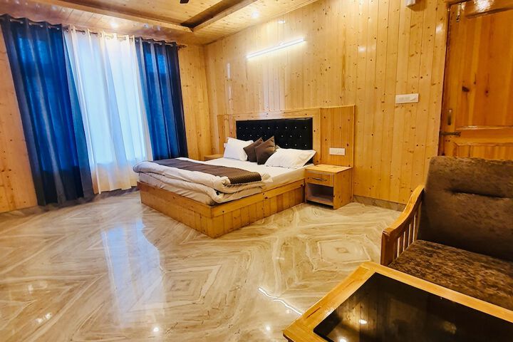Ekaant Stays - Manali