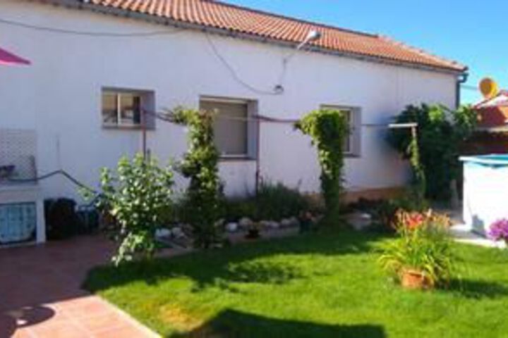 House With in Chatún With Private Pool Enclosed Garden an