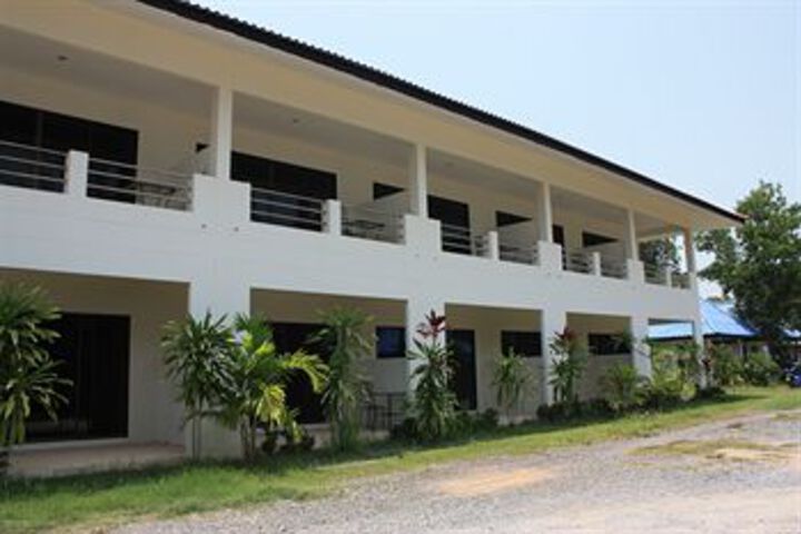 Hotel 6 of 37