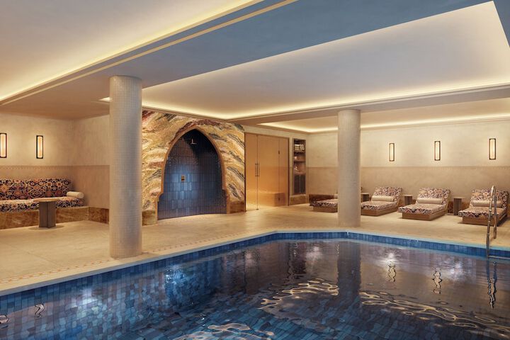 Pool 18 of 18