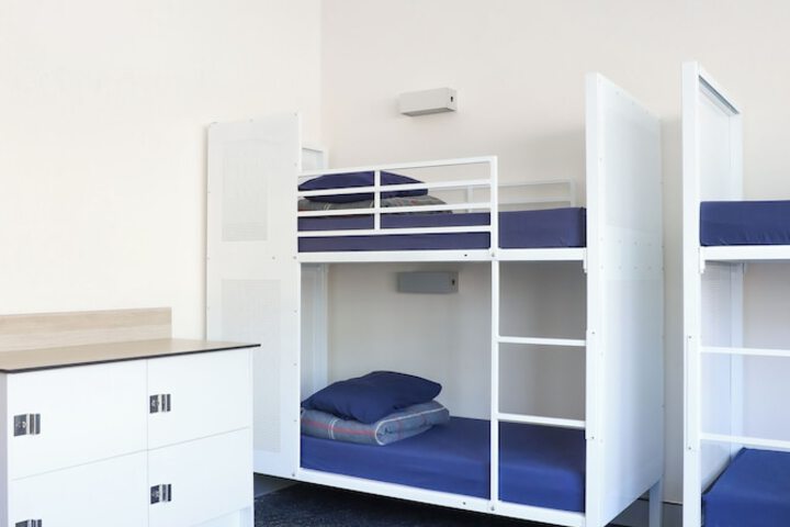 Room 17 of 75