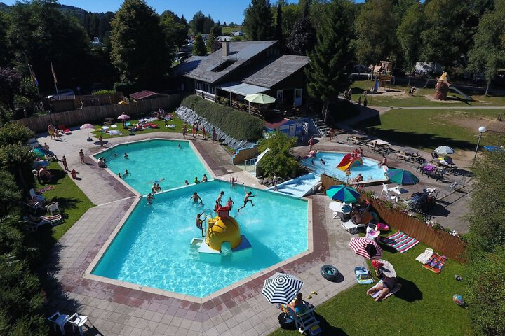 Pool 15 of 38