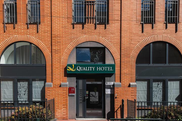 Hotel 47 of 48