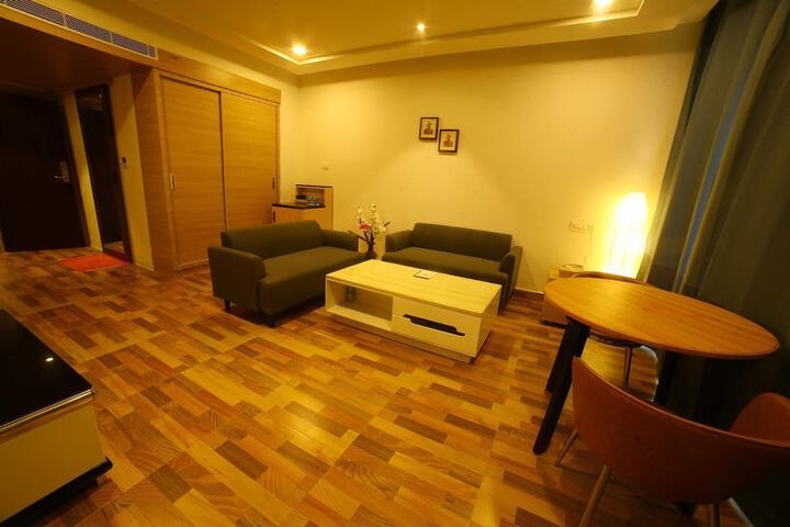 Room 19 of 46