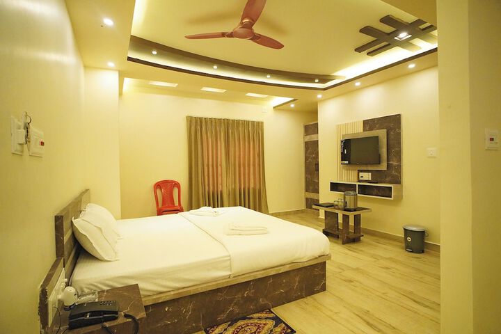 Room 16 of 52