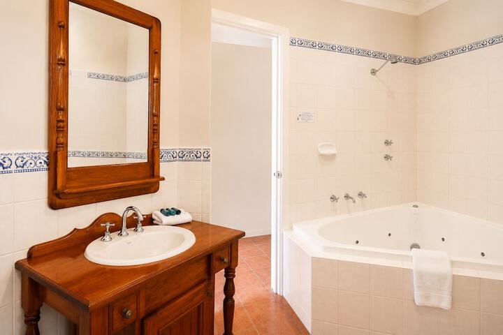 Bathroom Interior Photo