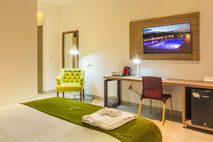 Room 15 of 49