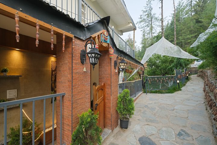 Hotel 52 of 58