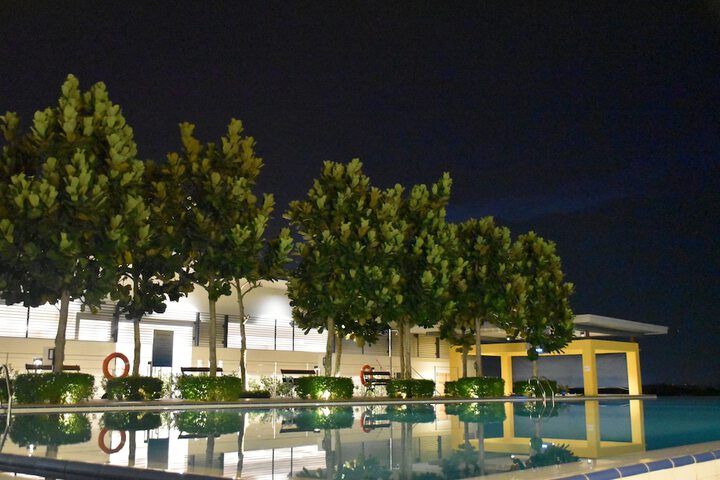 Pool 52 of 61