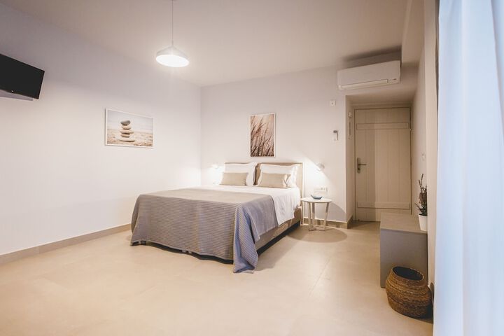 Room 41 of 108