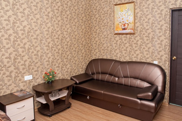 Room 15 of 35