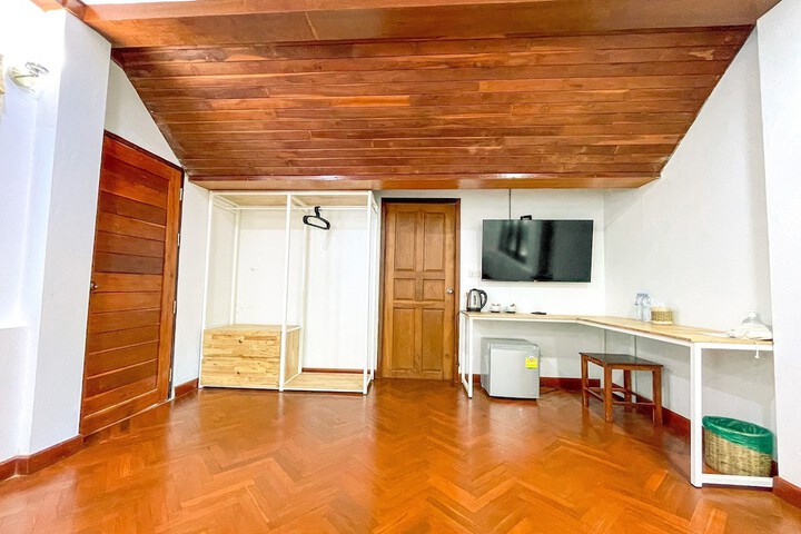 Room 18 of 58