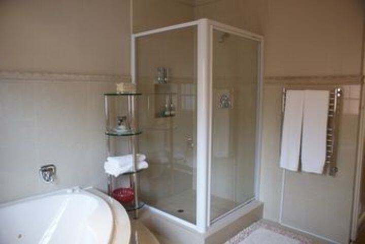 Room 5 of 56
