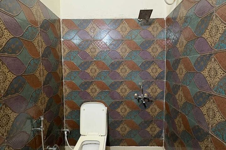 Room 26 of 35