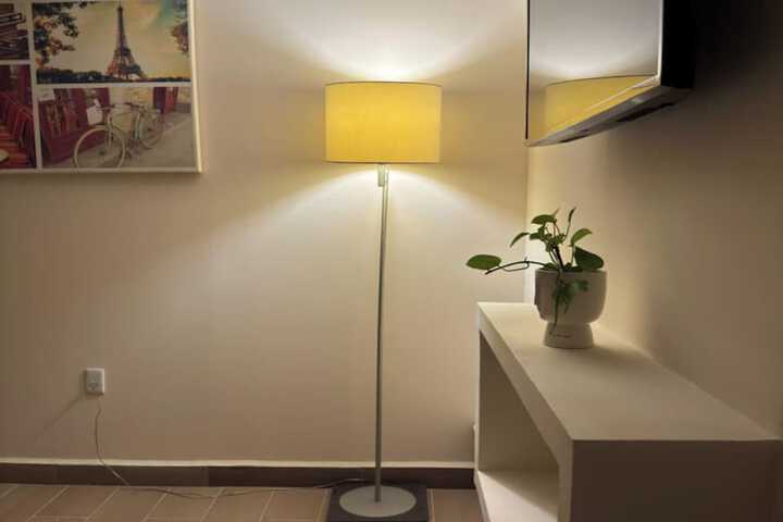 Room 8 of 91