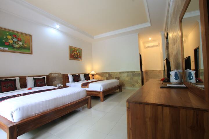 Room 17 of 213