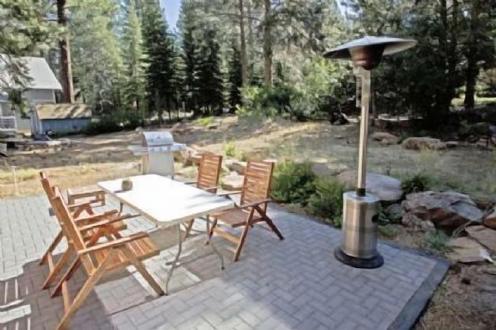 Terrace/Patio 12 of 17