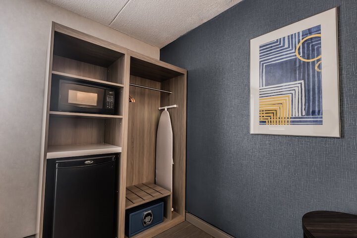 Room 28 of 88