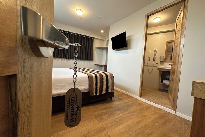 Room 47 of 167