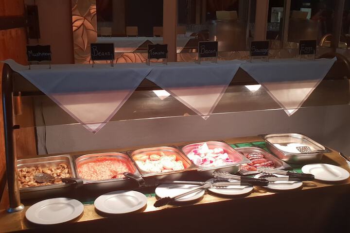 Dining Photos