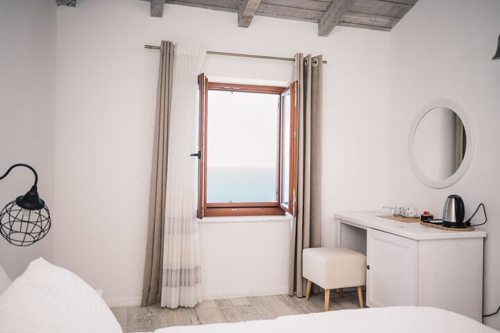 Room 22 of 29