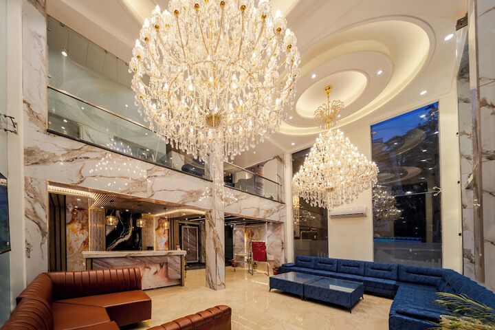 Hotel Interior 6 of 54