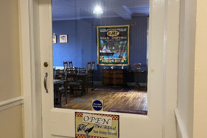 Breakfast area