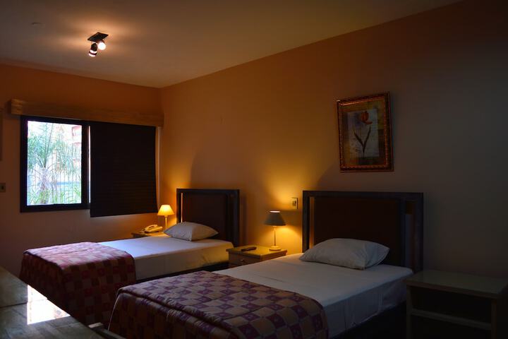 Room 5 of 44