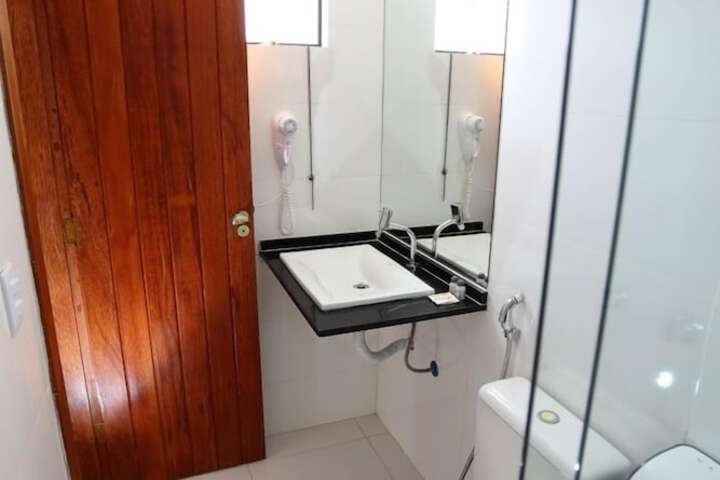 Room 12 of 19